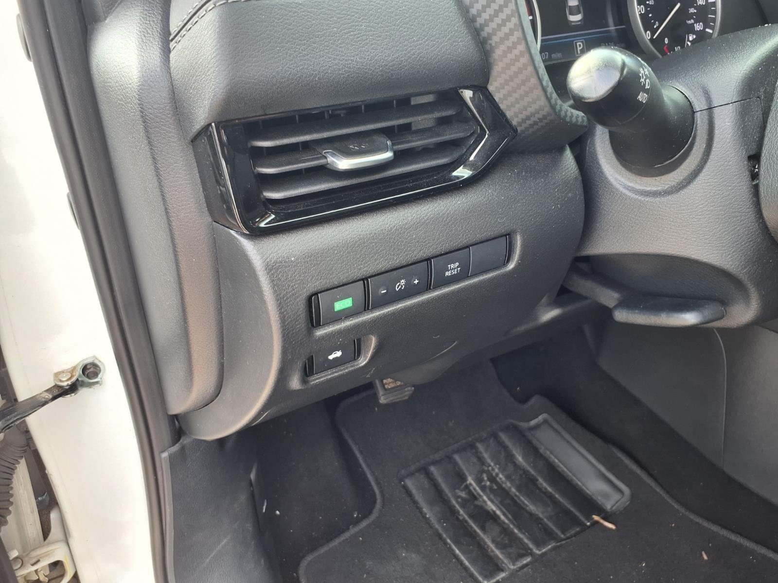 2024 Nissan Sentra SV - Photo 17