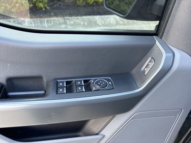 Used 2021 Green Ford XLT image 16