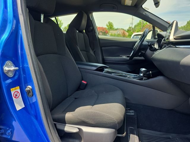 Used 2019 Blue Toyota XLE image 15