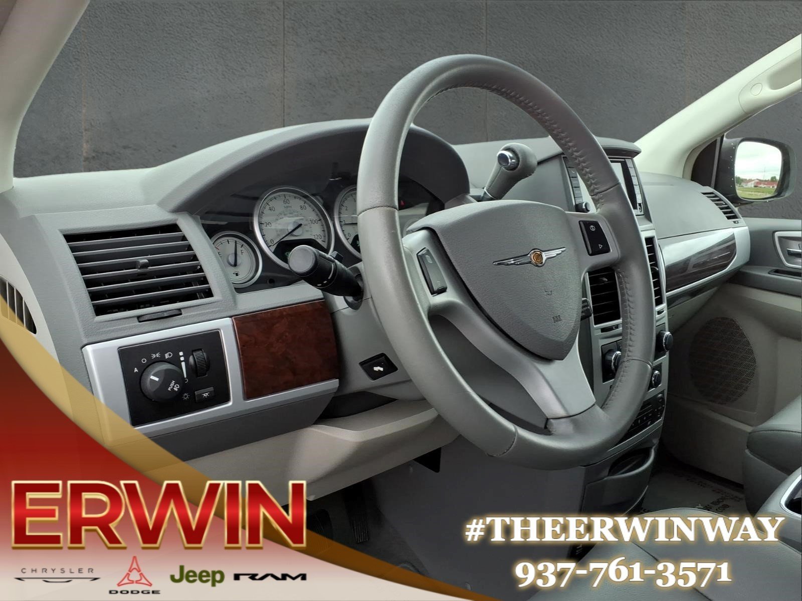 Used 2010 Inferno Red Crystal Pearl Coat Chrysler Touring image 14