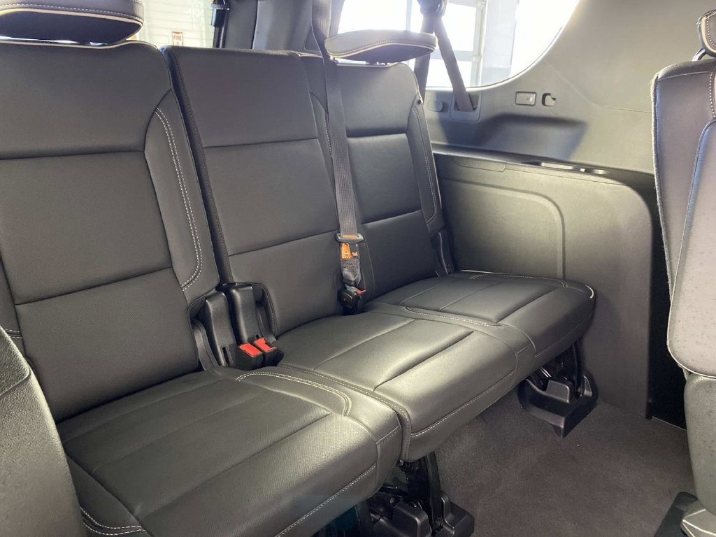 Used 2023 Gray Chevrolet Premier image 13