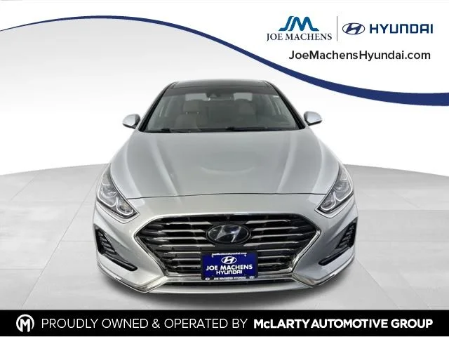 Used 2019 Silver Hyundai Limited image 3