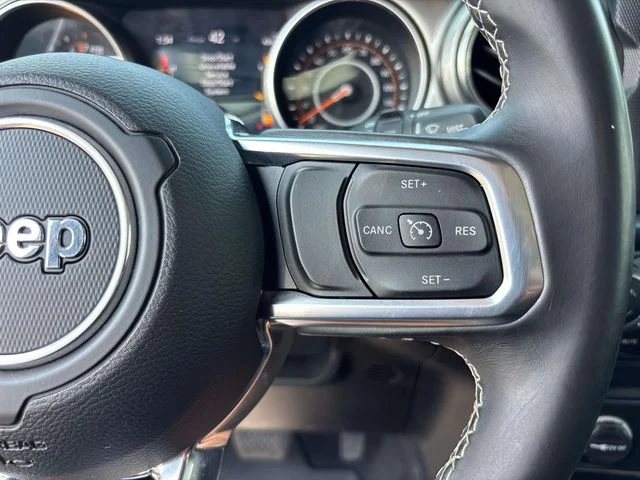 Used 2020 Gray Jeep Unlimited Sahara image 33