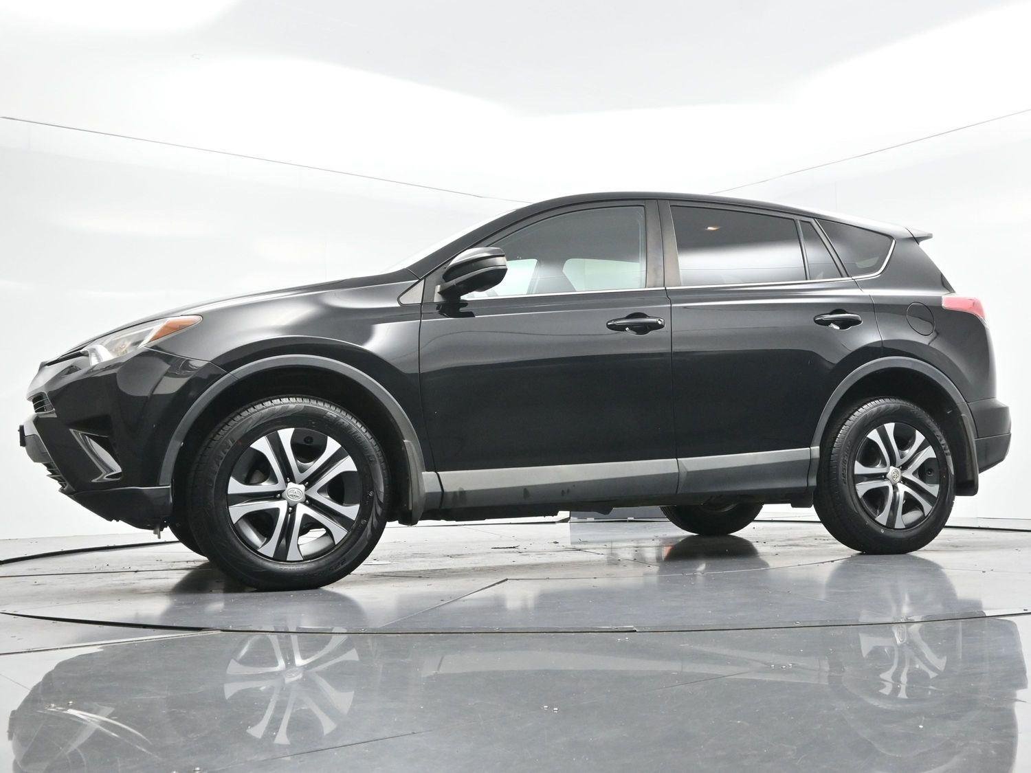 Used 2018 Black Toyota LE image 42