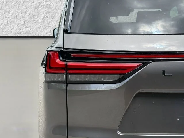 Used 2024 Manganese Luster Lexus LX 600 Luxury image 10
