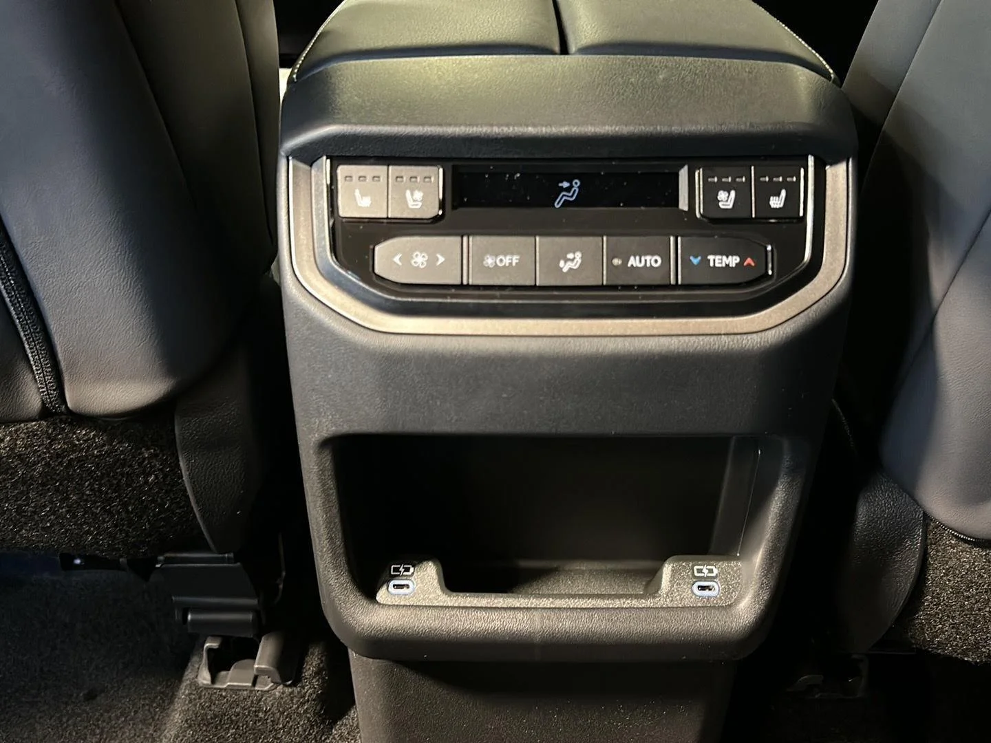 New 2026 Wind Chill Pearl Lexus TX 500h F SPORT Performance Premium image 23