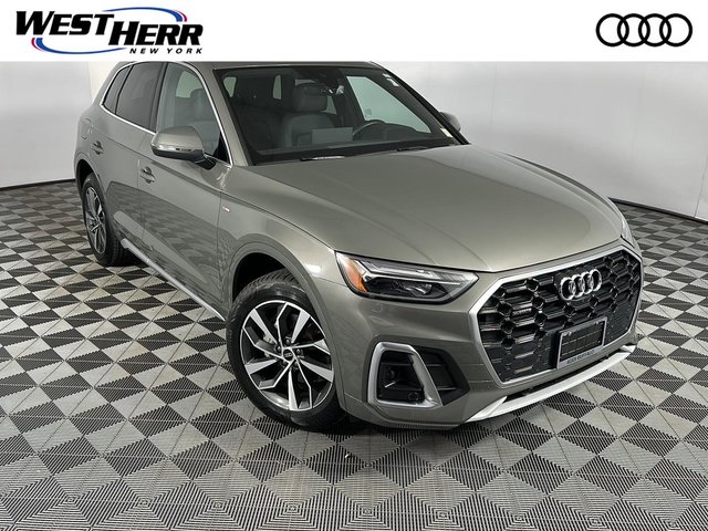 2023 Audi Q5 S line Premium Plus