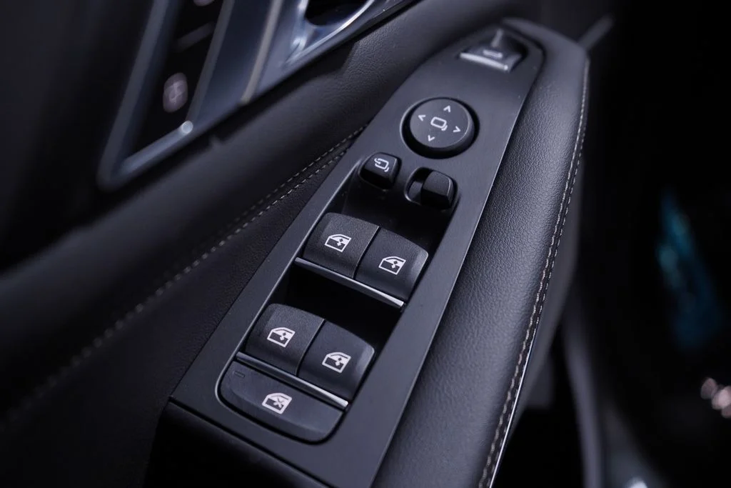 2026 BMW X5 M60i - Photo 11