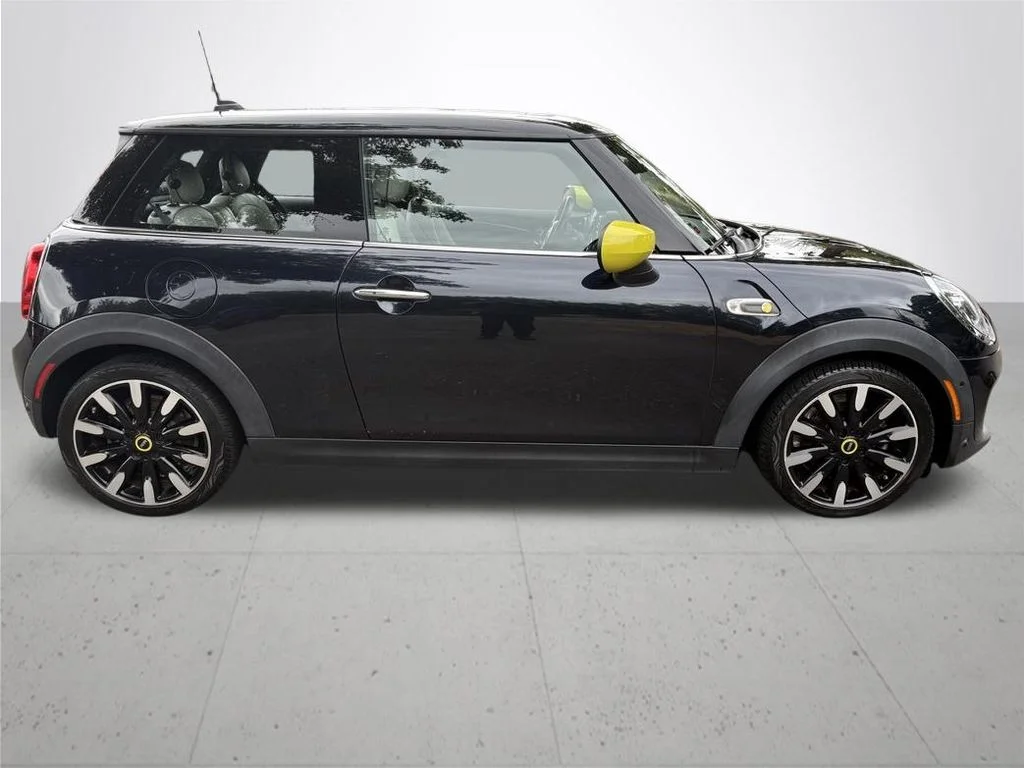 Used 2020 Black MINI Iconic image 2