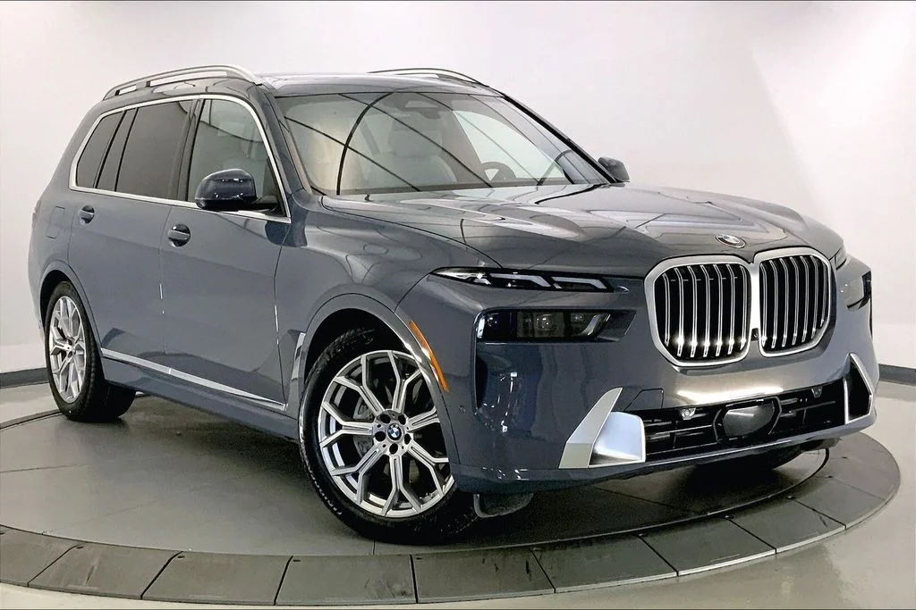 2026 BMW X7 xDrive40i's photo