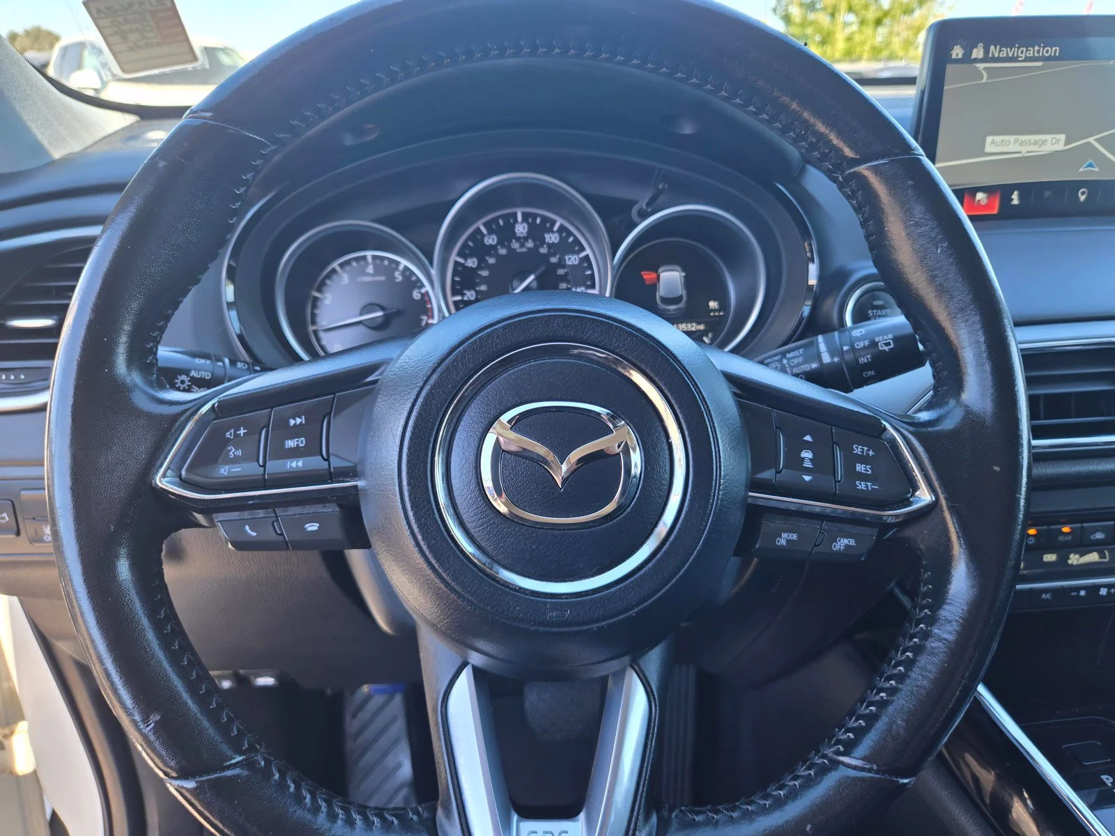 Used 2020 Snowflake White Pearl Mica Mazda Touring image 29