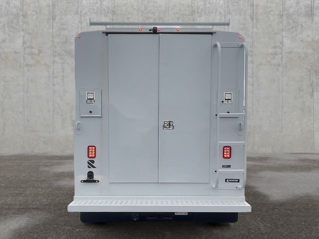 New 2026 Oxford White Ford Cutaway image 12