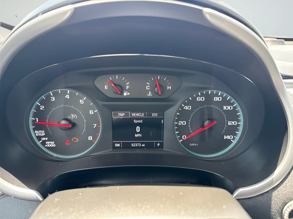 Used 2024 Gray Chevrolet LT image 8