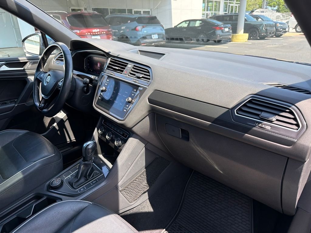 Used 2020 Blue Volkswagen 2.0T SEL Premium R-Line image 32