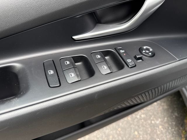 2026 Hyundai Elantra SE - Photo 15