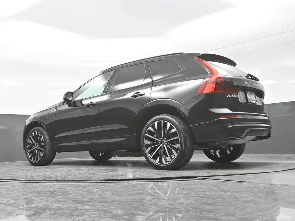 New 2026 Onyx Black Volvo T8 Ultra image 28