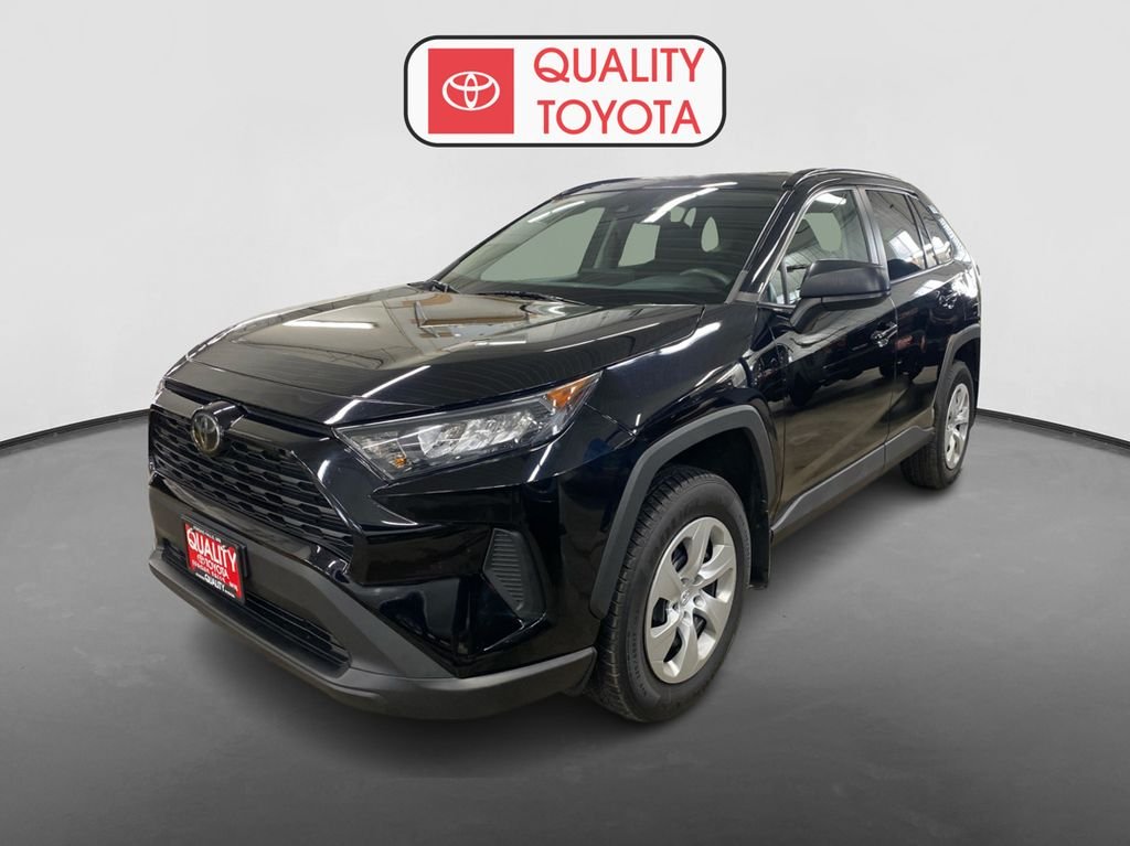 2019 Toyota RAV4 LE AWD's photo
