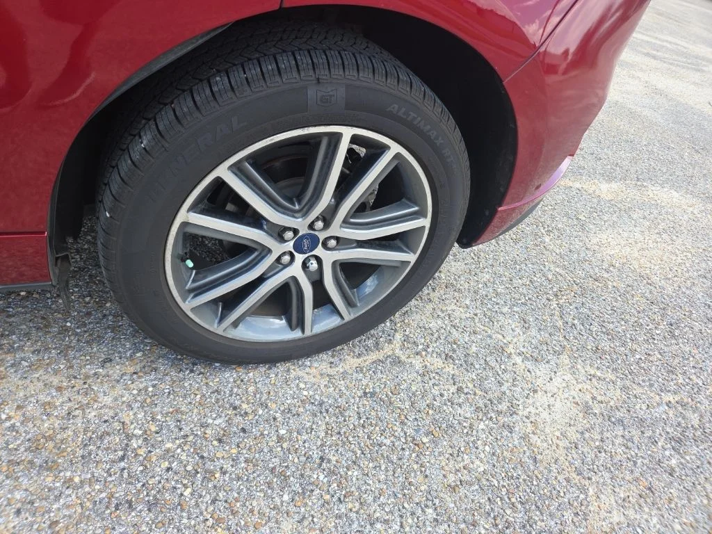 Used 2019 Ruby Red Metallic Ford Titanium image 19