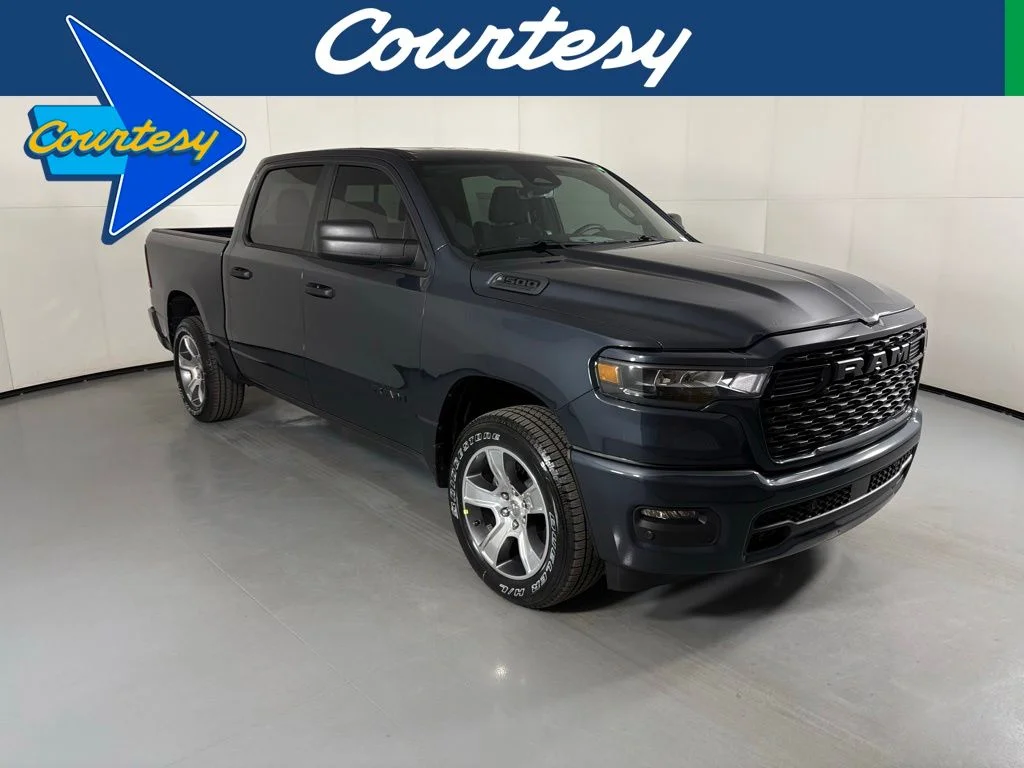 2026 RAM 1500 Express 4x4 Crew Cab 5'7's photo