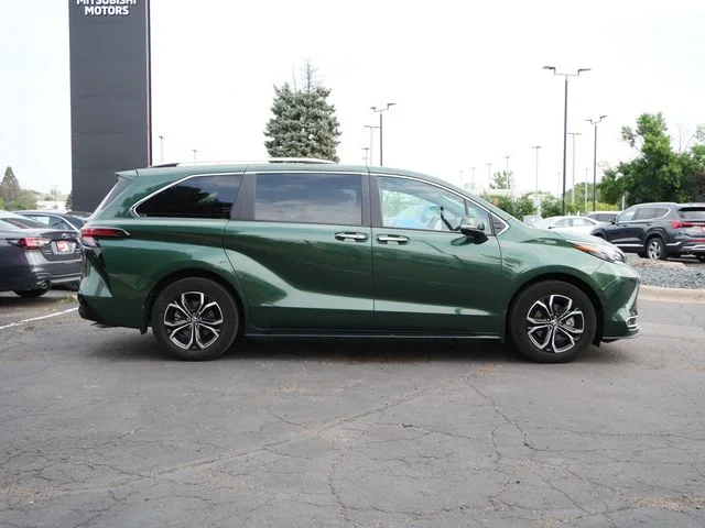 Used 2025 Cypress Toyota Platinum image 6