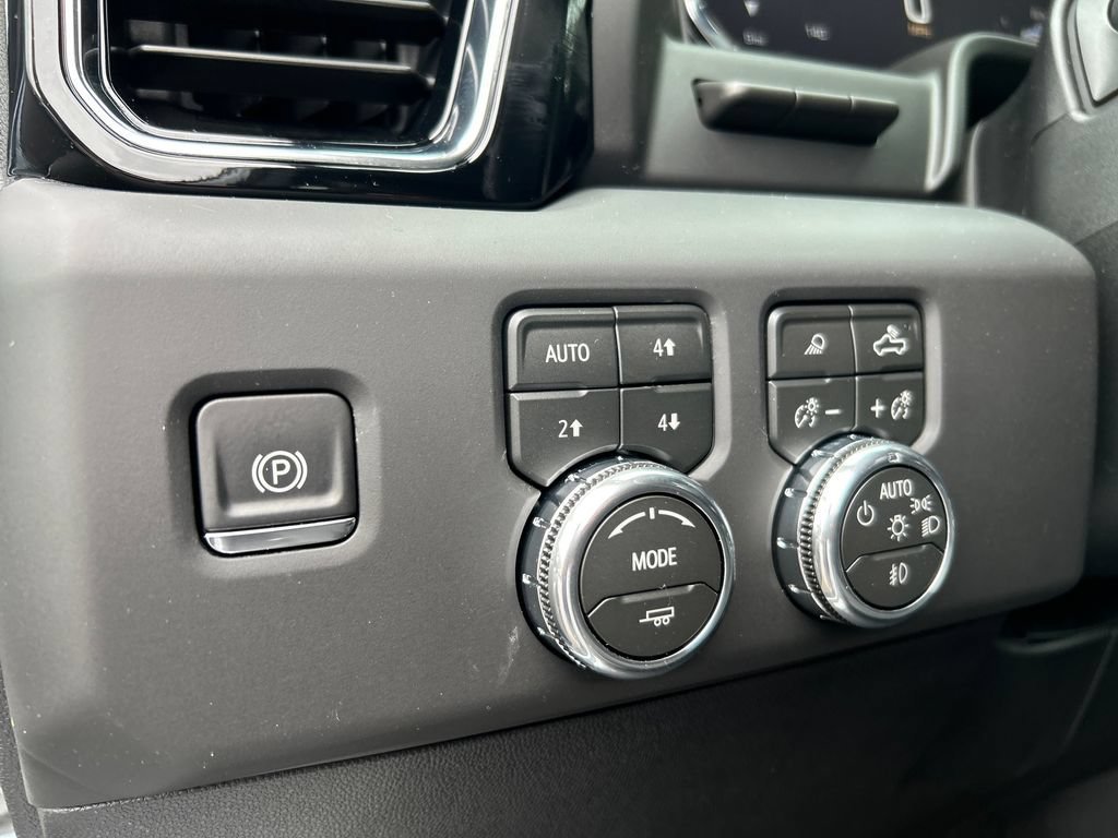 New 2026 Glacier White Tricoat GMC Denali image 45