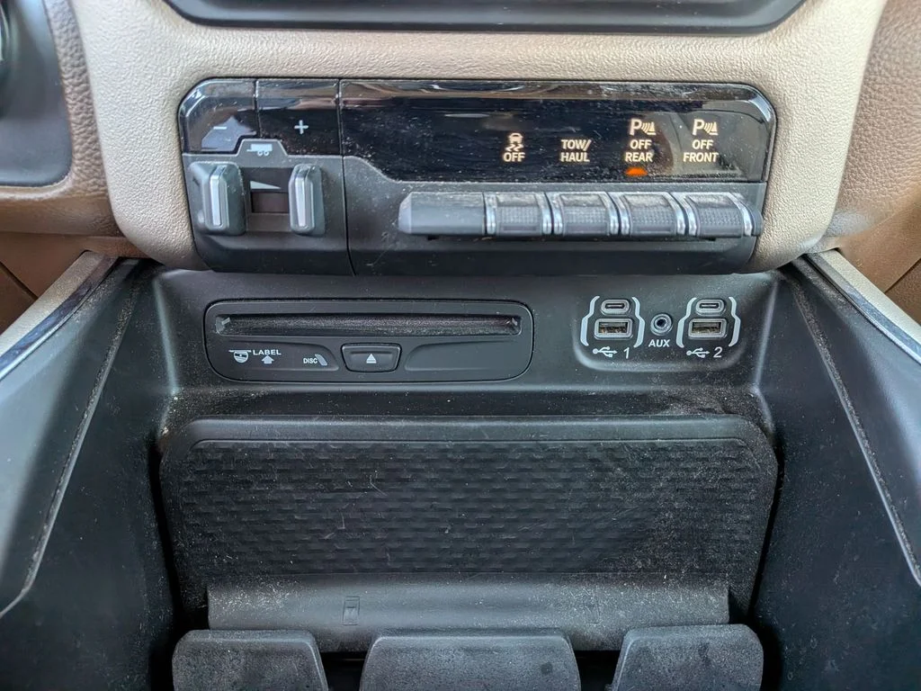 Used 2019 White Ram Laramie image 27