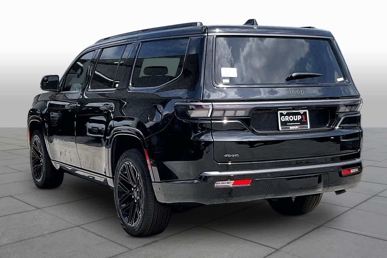 New 2026 High Gloss Black Jeep Limited Reserve image 9