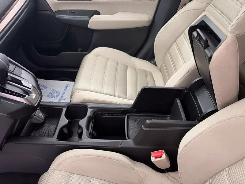 Used 2018  Honda EX image 36