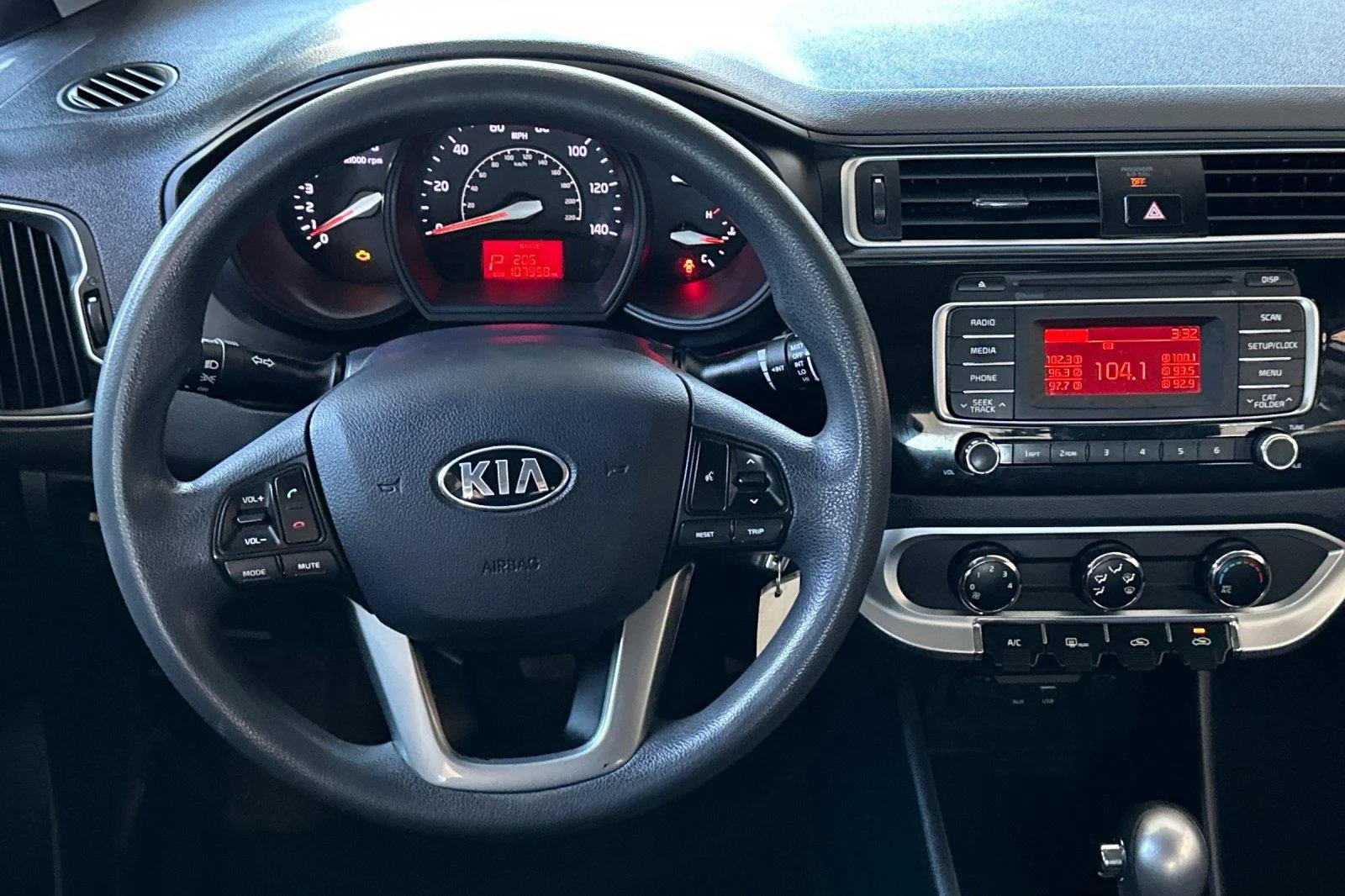 Used 2017 Clear White Kia LX image 14