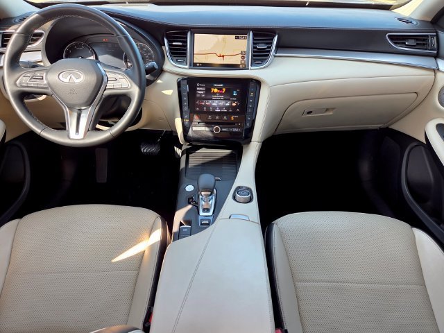 Used 2021 Black INFINITI Sensory image 15
