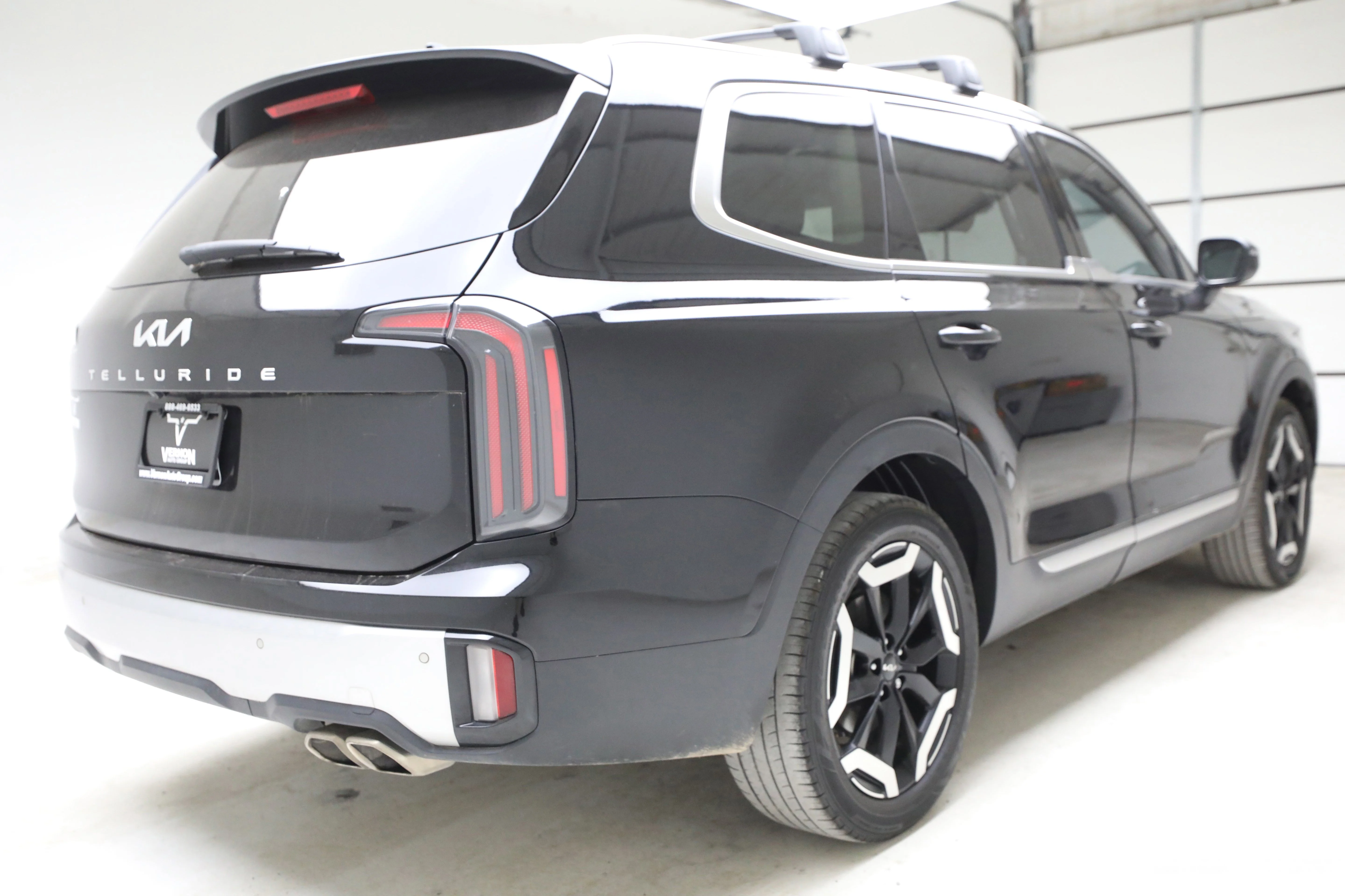 Pre-Owned 2024 Kia Telluride EX FWD
