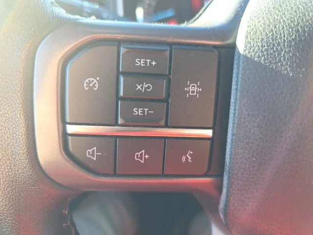 Used 2021 Black Metallic Ford XLT image 14