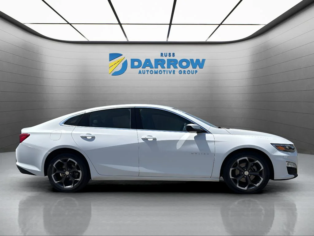 Used 2023 White Chevrolet LT image 6