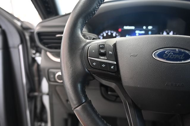 Used 2020 Silver Ford XLT image 25