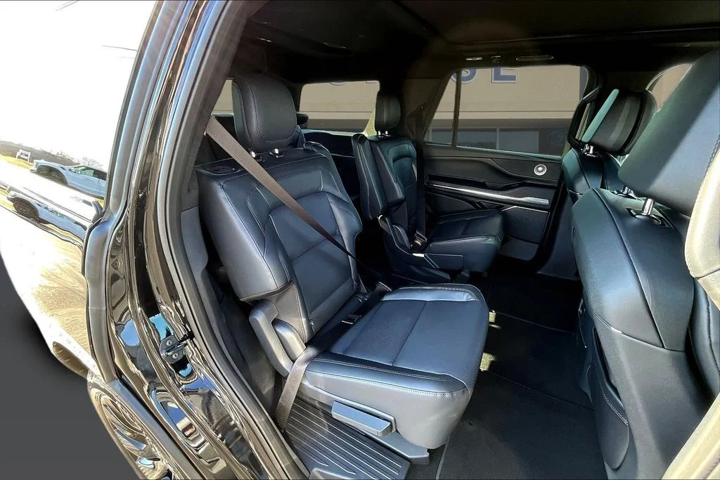 2026 Lincoln Navigator Reserve - Photo 10