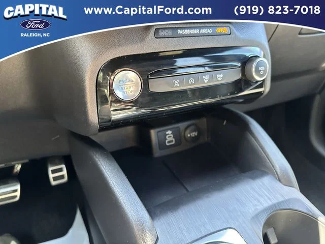 Used 2024 Gray Ford ST-Line image 27