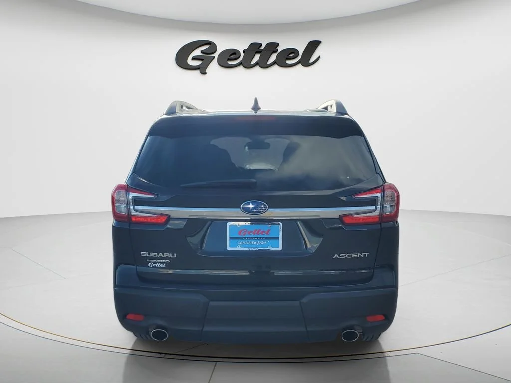 Used 2025 Black Subaru Premium 7-Passenger image 6