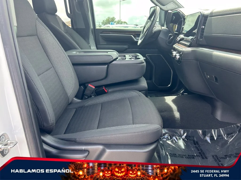Certified Used 2026 Summit White GMC SLE image 19