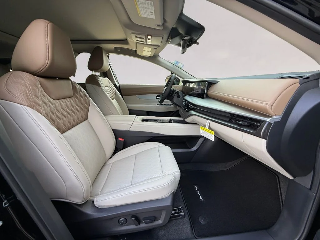 New 2026 Black Nissan Platinum image 17