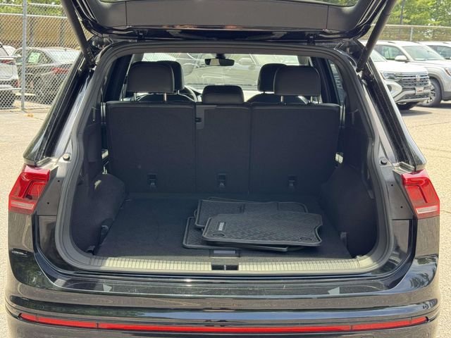 Certified Used 2024 Black Volkswagen 2.0T SE R-Line Black image 29