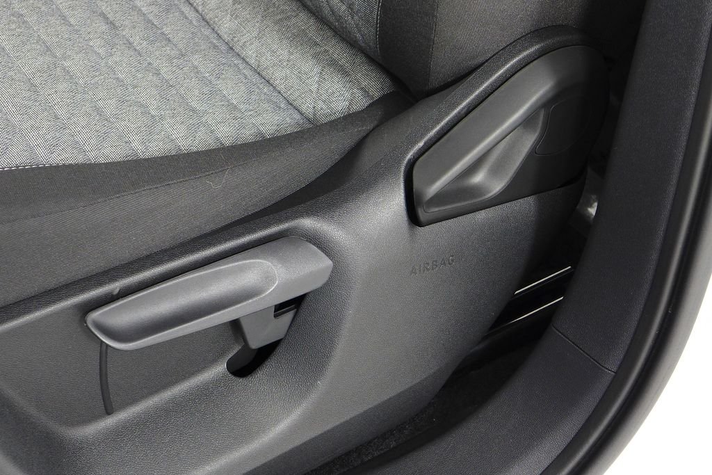 2025 Volkswagen Tiguan S - Photo 22