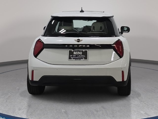 Used 2026 White MINI  image 7