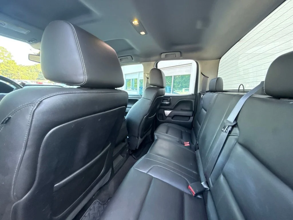 Used 2015 Silver Chevrolet LT image 45