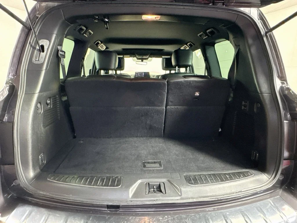 Used 2022 Black INFINITI LUXE image 33