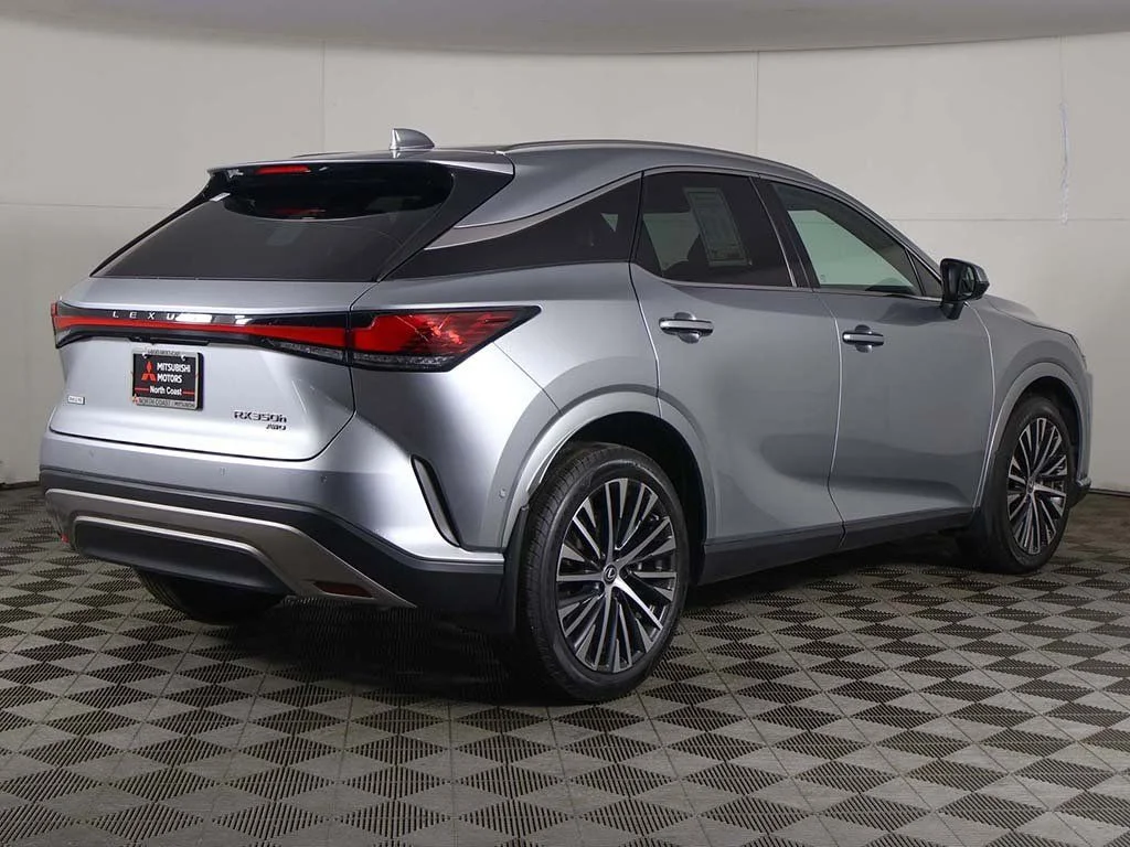 Used 2024 Silver Lexus 350h Premium Plus image 13