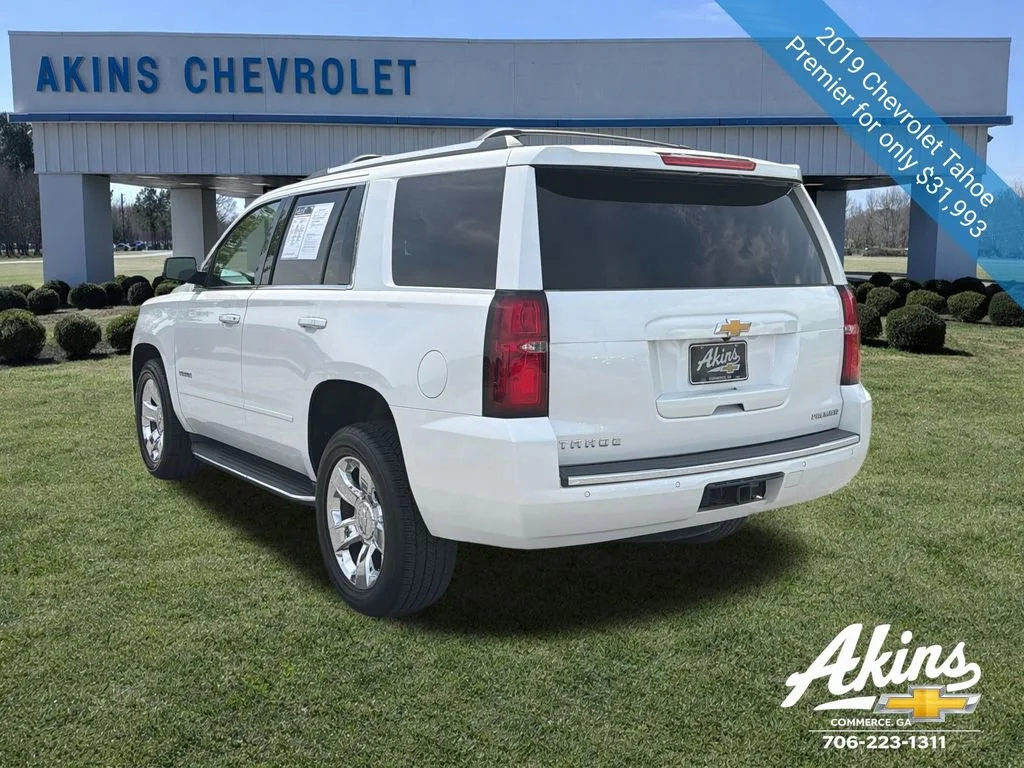 Certified Used 2019 IRIDESCENT PEARL TRICOAT Chevrolet Premier image 11