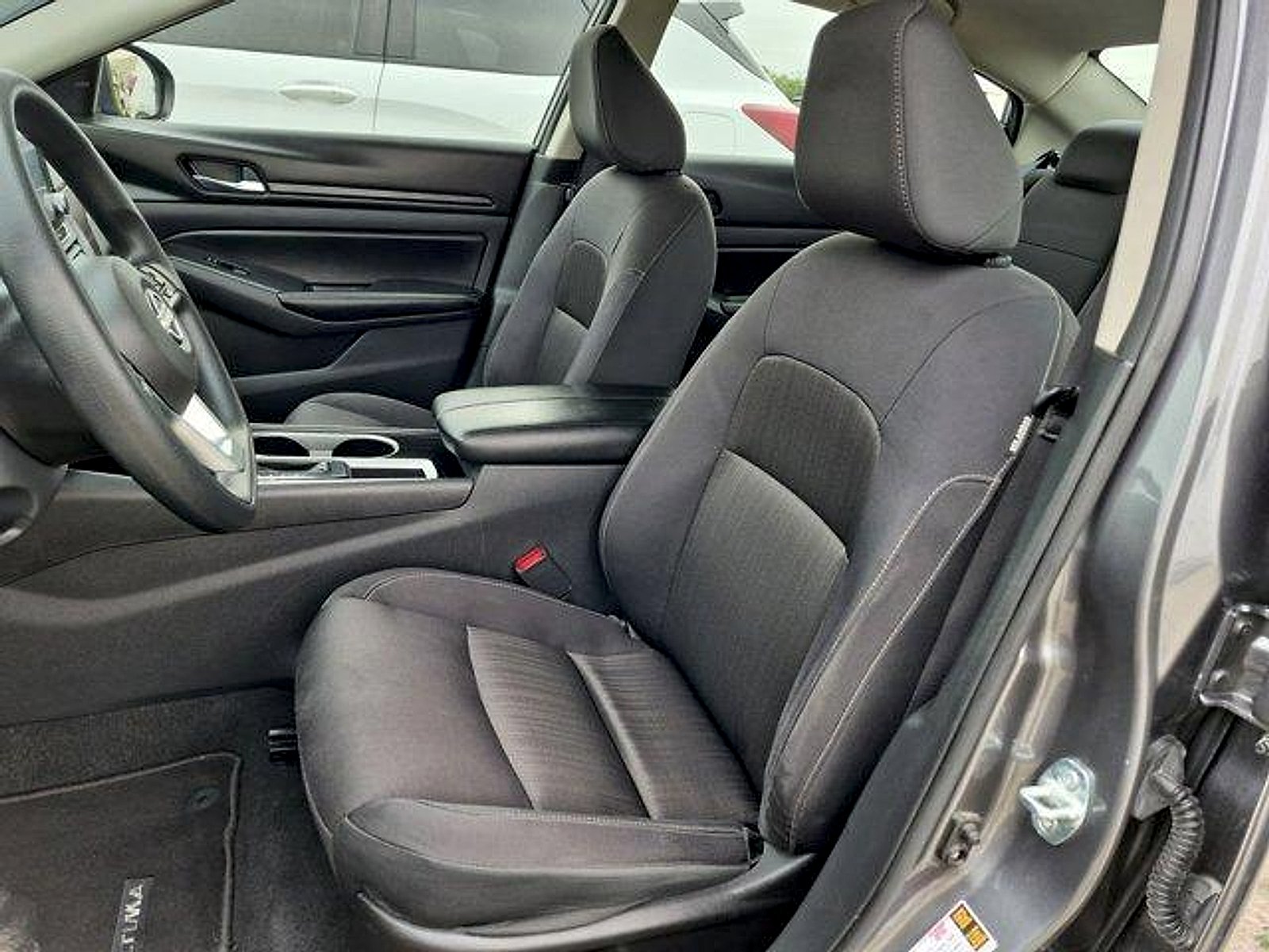 2024 Nissan Altima SV - Photo 18
