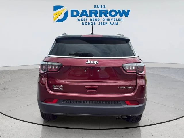 Used 2022 Red Jeep Limited image 4