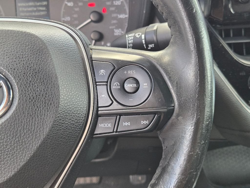 Used 2023 White Toyota SE image 22