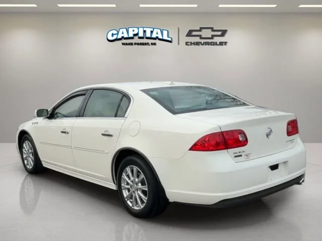 Used 2011 WHITE OPAL Buick CXL image 3
